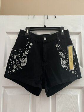 AQUA x Ava Phillippe Embroidery Stud Shorts Size 28